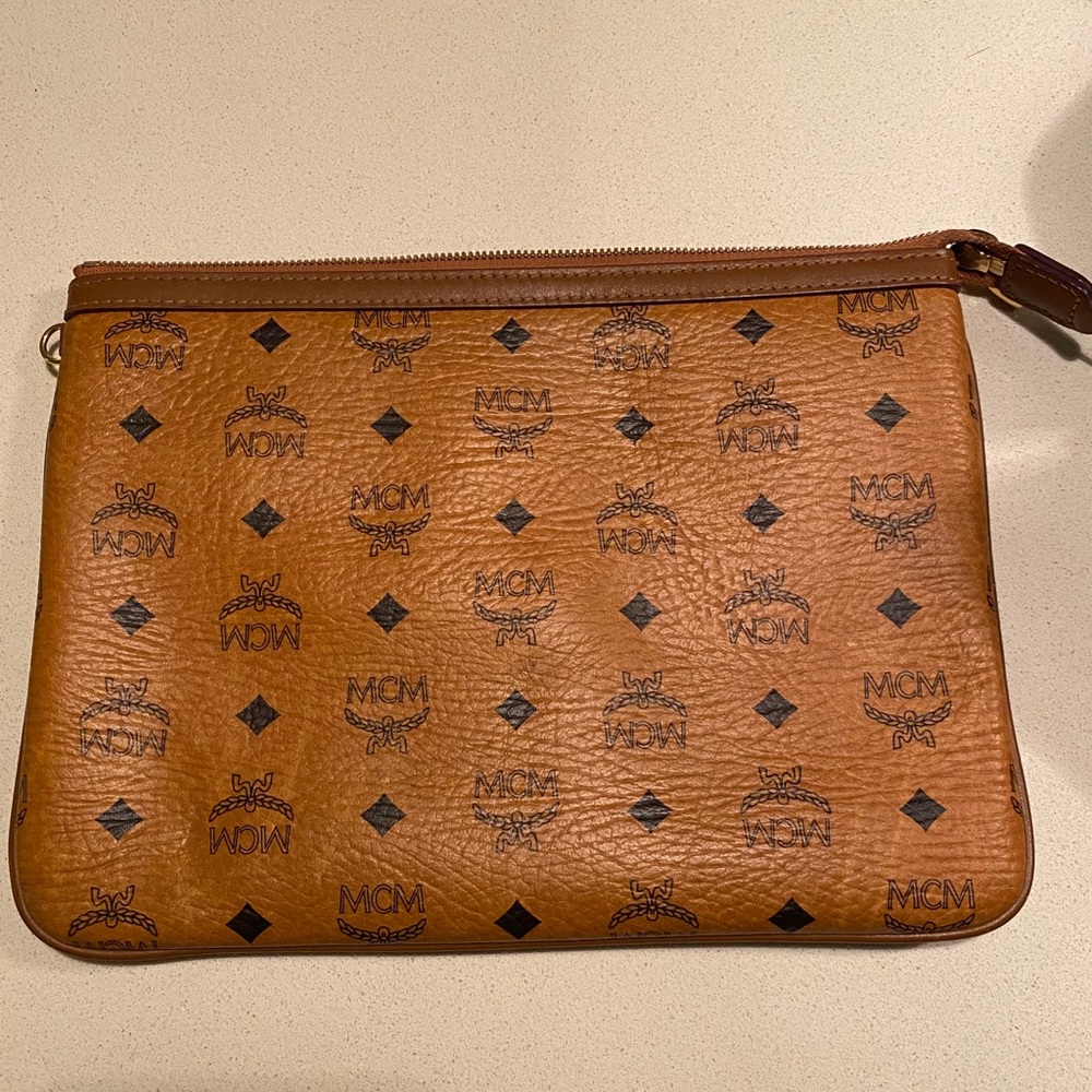 MCM clutch